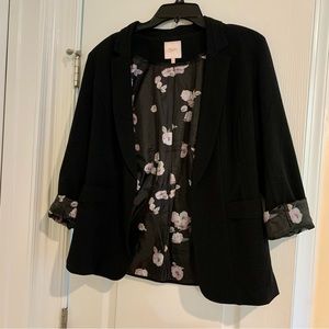 Black Floral Blazer